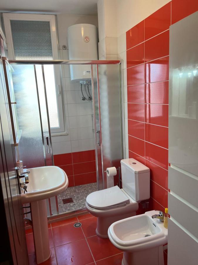 City Center Apartment In Shkodër Dış mekan fotoğraf