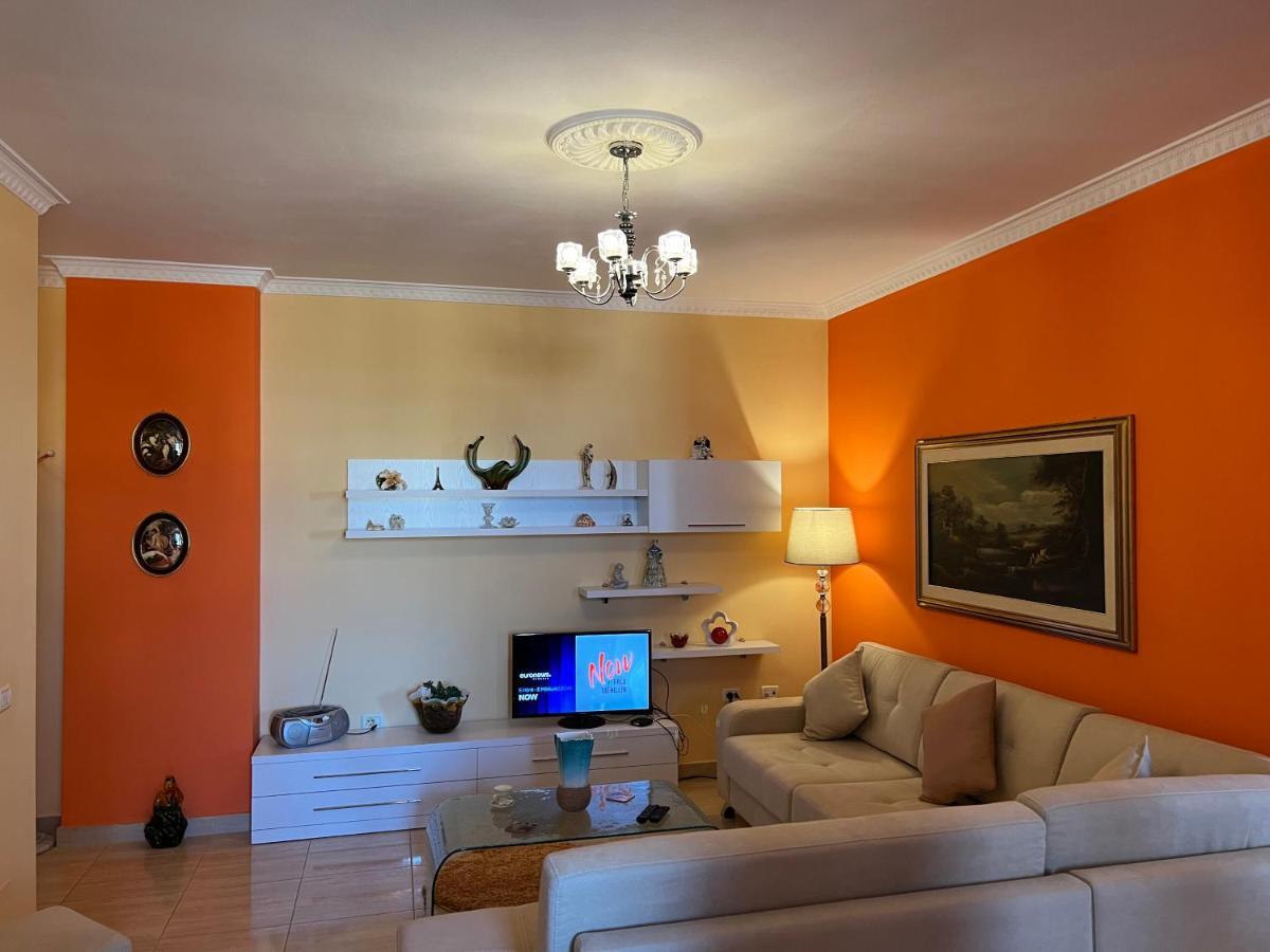 City Center Apartment In Shkodër Dış mekan fotoğraf