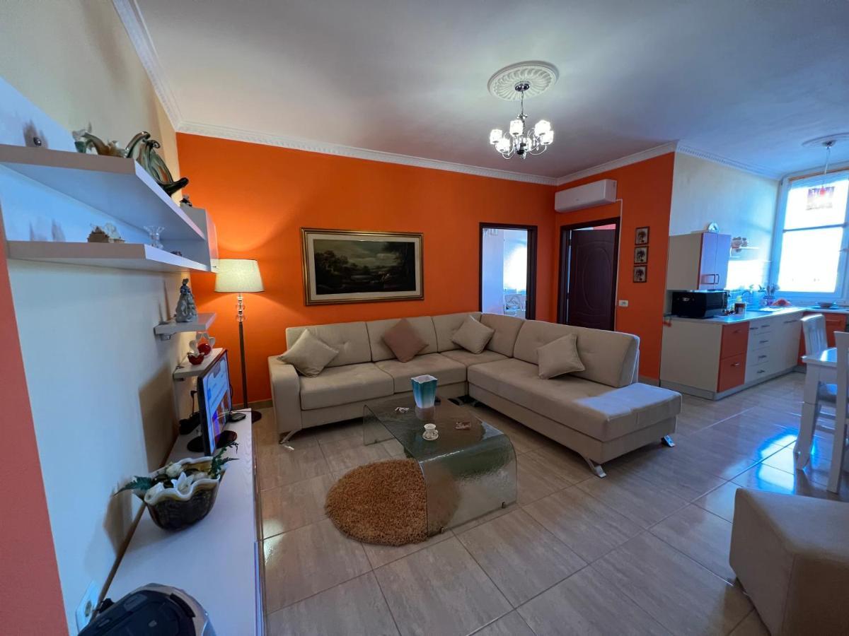 City Center Apartment In Shkodër Dış mekan fotoğraf
