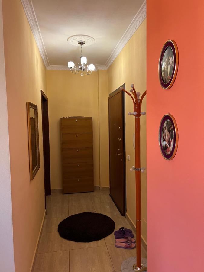 City Center Apartment In Shkodër Dış mekan fotoğraf