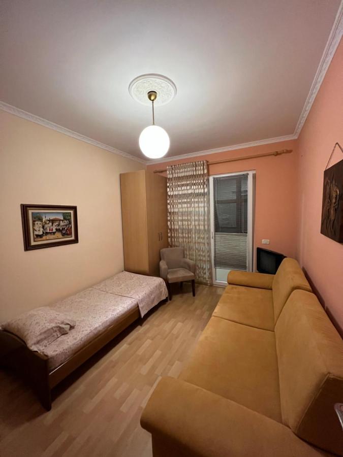 City Center Apartment In Shkodër Dış mekan fotoğraf